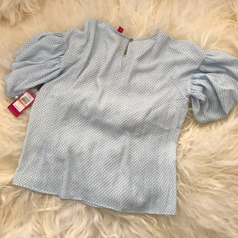 Vince Camuto Bubble Sleeve Cabana Texture Blouse - Picture 8 of 8